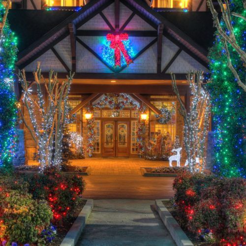 Outside the Hotel | The Inn at Christmas Place - Pigeon Forge, TN